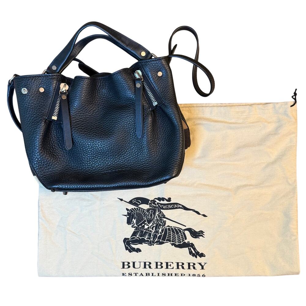 Burberry Maidstone Tote Purse 100% Calfskin Pebbled Leather Horse Check Black